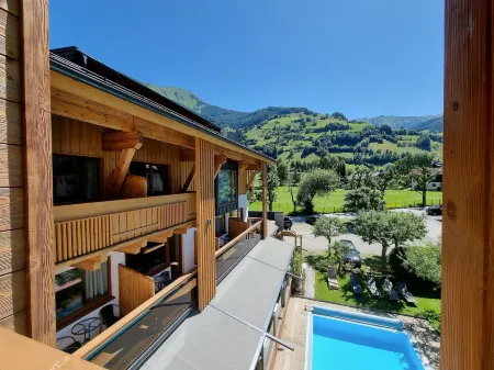 Hotel Alpina Отели в г. Гемайнде Раурис