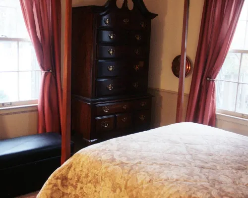 Moore House Bed and Breakfast Hotels in Manhattan