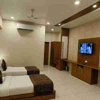 Savitri Resort Rooms