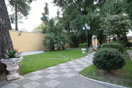 Regis Resort & Wellness Отели в г. Tocco da Casauria