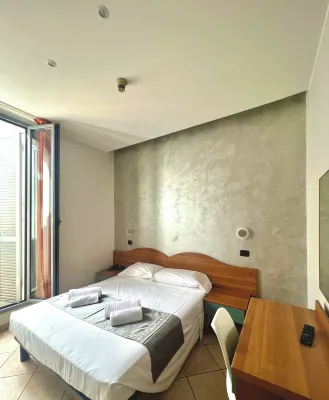 Hotel Sara - 2 Sao