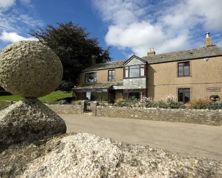 Tregondale Manor Farm Hotels in Liskeard