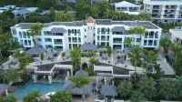 Sea Change Beachfront Apartments Hotels in Trinity Beach