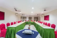 Siddhartha Resort, Chisapani - parking