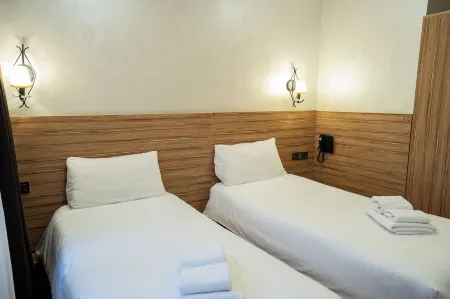 Mildom City Hotel