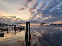 Cozy Riverfront Condo with great space and spectacular views in Jacksonville, FL