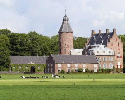 Cozy Holiday Home with Garden Near Zwolle Hotels in Dalfsen