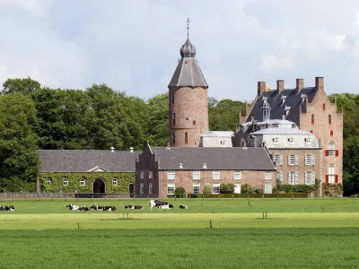 Cozy Holiday Home with Garden Near Zwolle