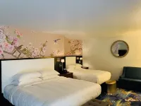 Wangshi China Palace Bed and Breakfast Hotels near Frontier City