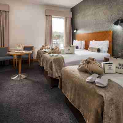 Treacys Hotel & Leisure Centre Waterford Rooms