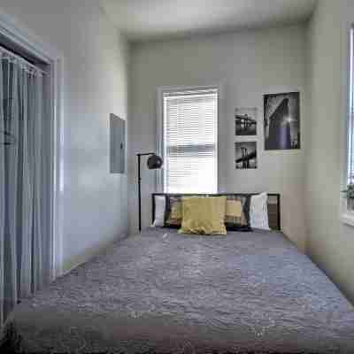 Capitol Hill Apartments Rooms