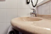 Ibis Koblenz City Hotels near comma