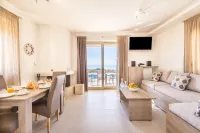 Private Modern Villa w Pool and Stunning Sea Views