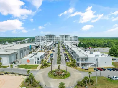 The Wharf 403 Hotel in zona Canal Road Animal Hospital