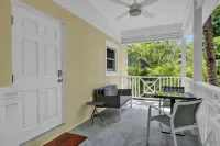 Silk Cotton Villas - 2-Star