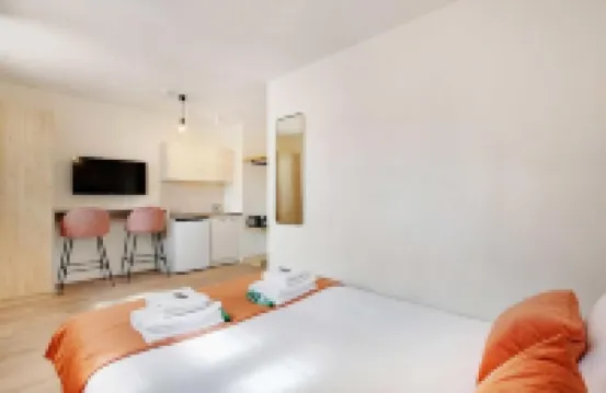 라 뤼미에르 드 파리