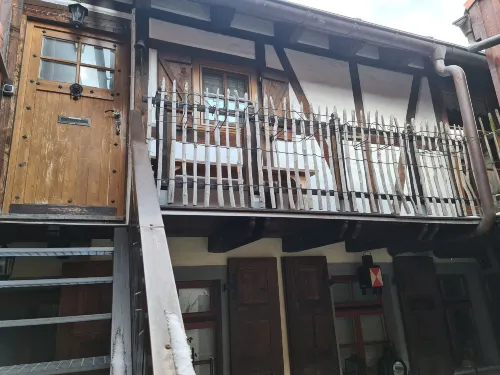 Apartment Altes Hinterhäusel Hôtels à : Neuklingenberg