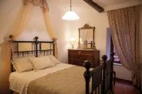 La Casa del Fico Hotels in Sezze