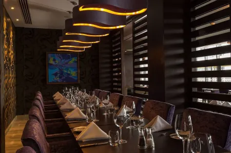 Radisson Blu Waterfront Hotel, Jersey