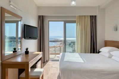 Almira Hotel Hotels in Kastro Killinis