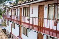 Samay Wasi Youth Hostel Hotels in 