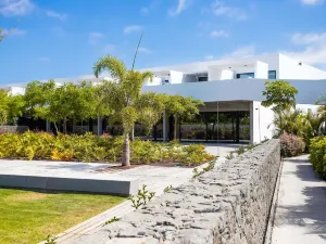 Resort Cordial Santa Águeda & Perchel Beach Club