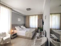 Kenari Hotel Hotels near Rustaveli Metro Station