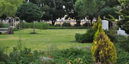 Karoo Gariep Tented Camp Отели в г. Bo-Karoo