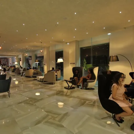 Rori Hotel