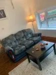 One Lovely Apartmt 1 Double & 2 Camp Beds Hotels in Leek