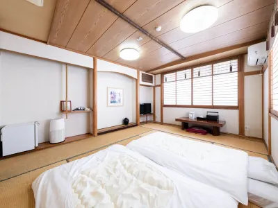 Fuji Sakura Onsen Ryokan Hotels in Фуефукі