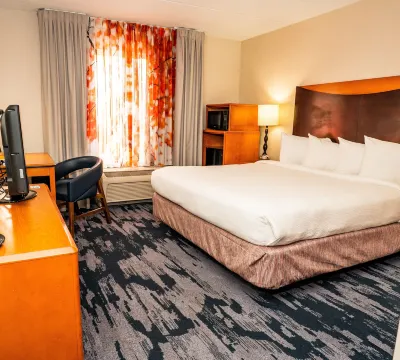 Fairfield Inn & Suites San Antonio Alamo Plaza/Convention Center Hotels in San Antonio