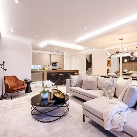 Executive Apartment at Ellipse Waterfall