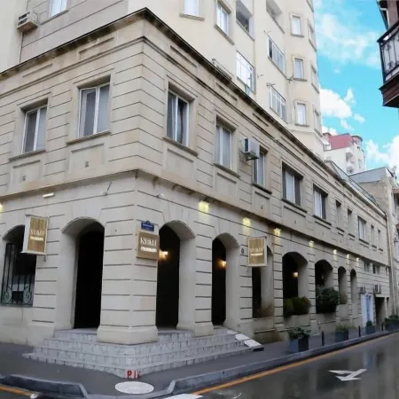 Leyla Apartments 1 Отели рядом с достопримечательностью «Дворец Ширваншахов»