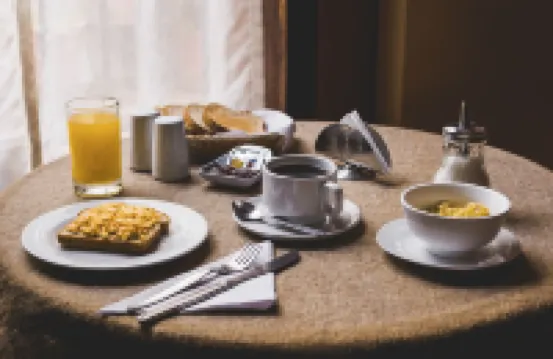 米拉弗洛雷斯埃爾巴蒂奧旅舍