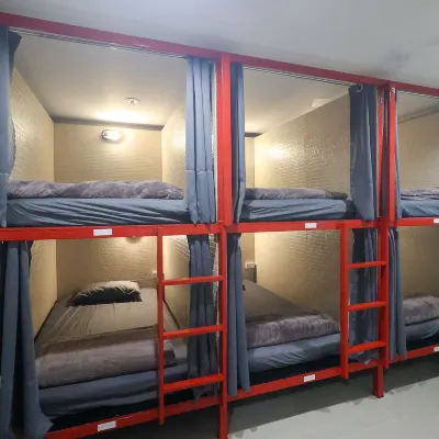 No.9 Hostel Kanchanaburi Hotel dekat Stasiun Kereta Kanchanaburi
