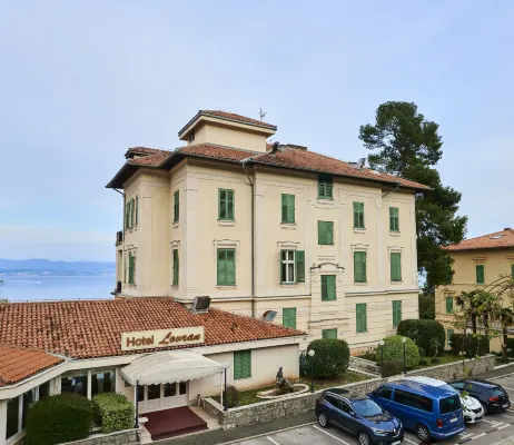 Hotel Lovran Hotel a Golovik
