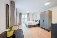 Limehome Metzingen Wilhelmstr Hotels near ALDI