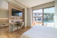 Senseana Sea Side Resort & Aquadventure Hotels in Aposelemis