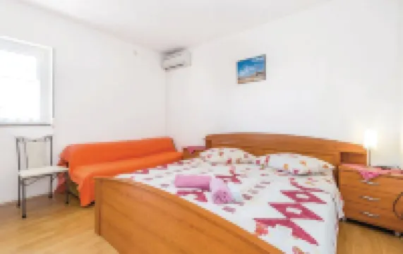 The Apartment is on the Ground Floor - 1 Entire Floor 110 m2