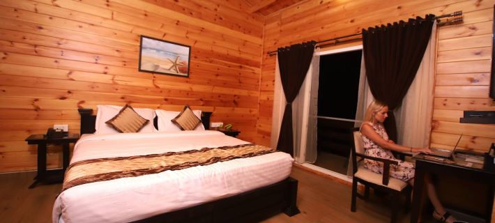 The Regalia Resort Отели в г. Мандрем