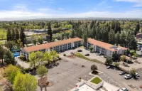 La Quinta Inn by Wyndham Stockton Hotel dekat Sky Zone Trampoline Park Stockton