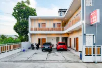 RedDoorz near Candi Prambanan 3 Yogyakarta Hotel dekat Kelompok Ternak Sapi Lembu Makmur