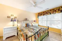 2nd floor sea colony condo with deck & high-speed WiFi - pools/sauna/tennis