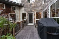 Private Land and Breathtaking Views - Stunning Rustic Retreat