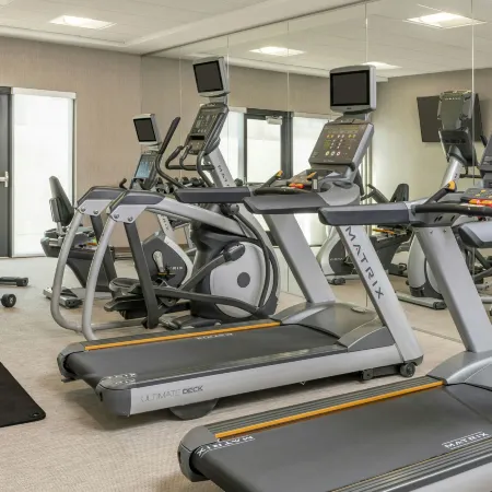 SpringHill Suites San Diego Carlsbad Отели рядом с достопримечательностью «Тамарак Серф Бич»
