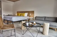 Babel Botanico Hotels near Jorge Newbery Airport
