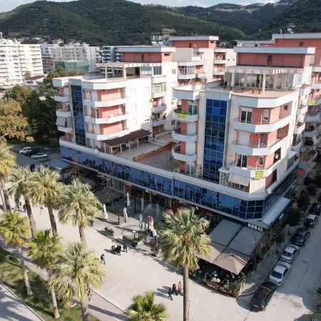 Elmar Hotel