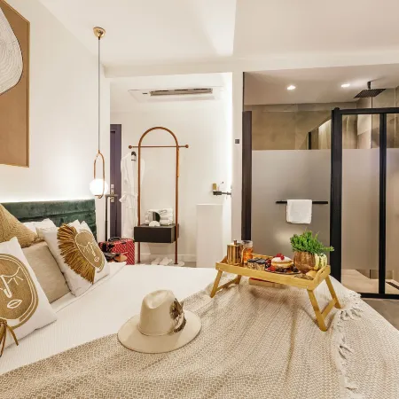 Luff Living - Adult Only Отели рядом с достопримечательностью «Нижний Дюденский водопад»