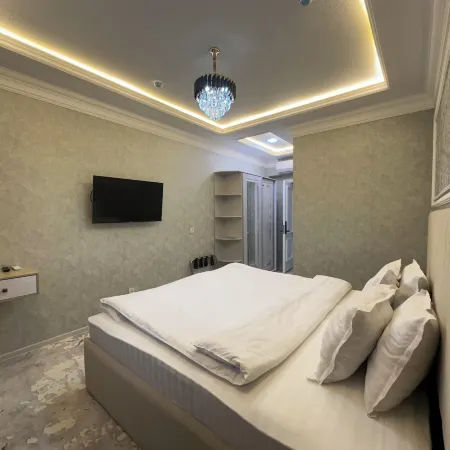 Kok Saroy Plaza hotel